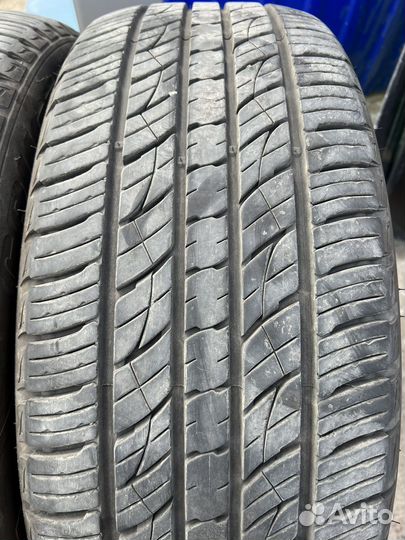 Kumho Crugen Premium KL33 235/55 R19