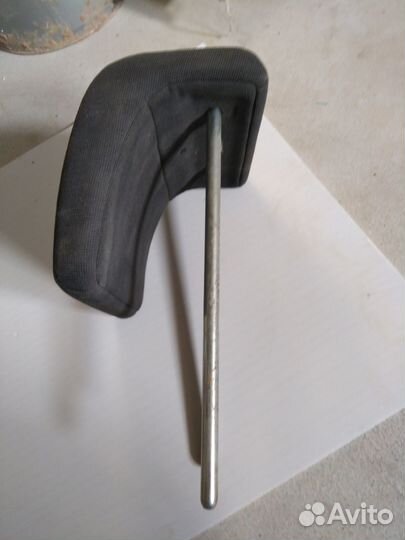 Подголовник задний Рено Меган 2