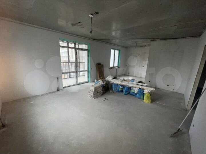 3-к. квартира, 81 м², 2/16 эт.