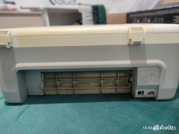 Принтер/сканер HP Deskjet F2280 струйный чб/цв