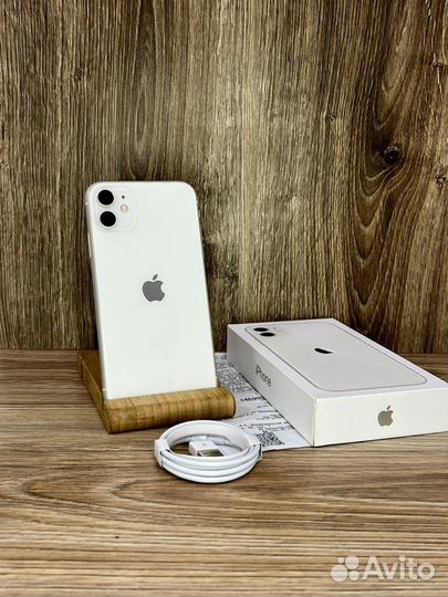 iPhone 11, 64 ГБ