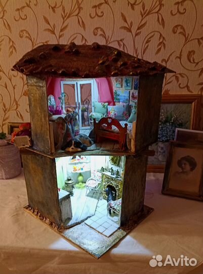 Кукольный дом ручной работы с освещением