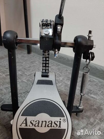 Педаль для бас барабана бочки