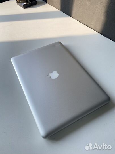 Macbook pro (15-inch)
