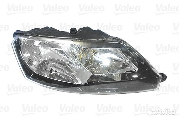 Фарa новая seat altea valeo 044893