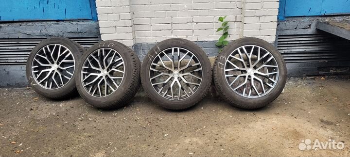 Continental WinterContact TS 850 P 235/55 R20 и 235/55 R20 20R