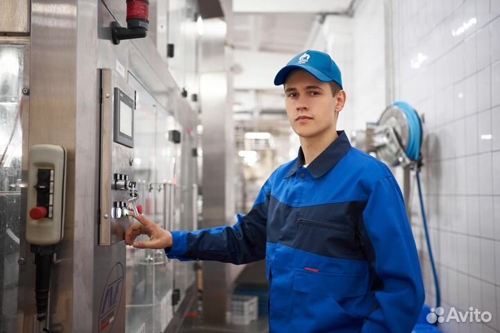 Слесарь-оператор