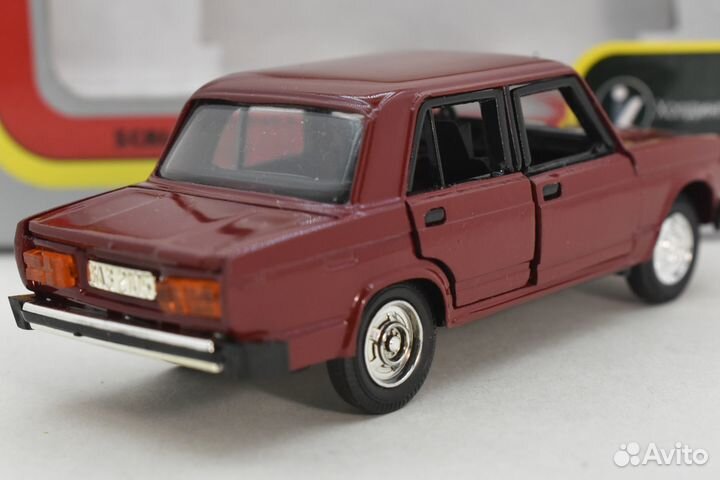 Ваз 2105 модель 1:43