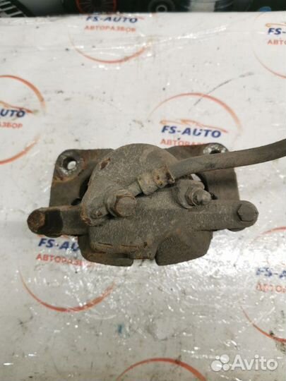 Суппорт тормозной передний левый Suzuki Sx4 1.6