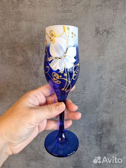 Набор фужеров и рюмок