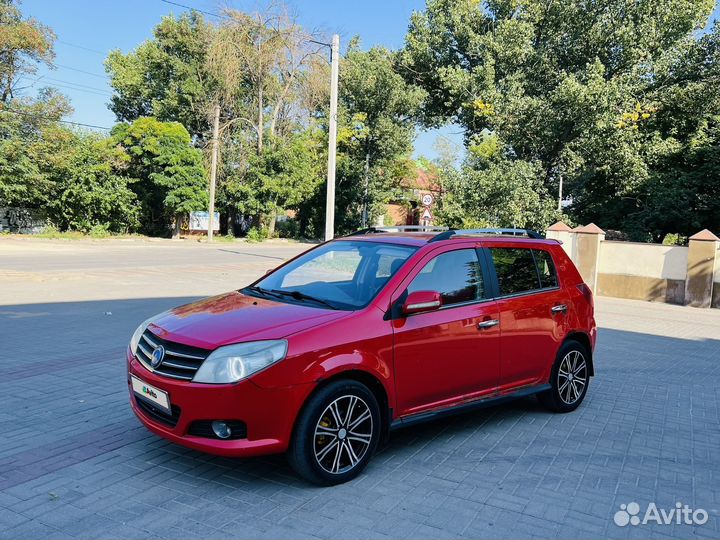 Geely MK Cross, 2012