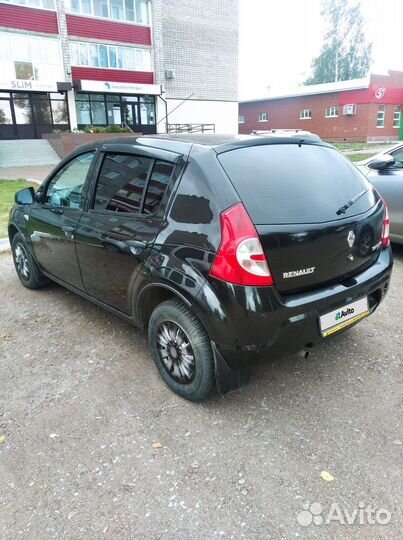 Renault Sandero, 2012