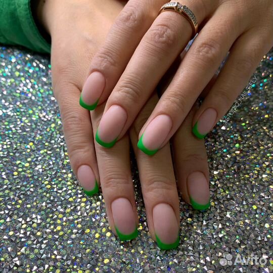 Маникюр гель-лак