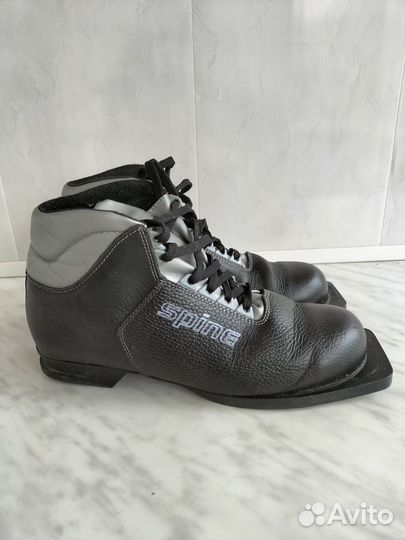 Лыжные ботинки 41 spine