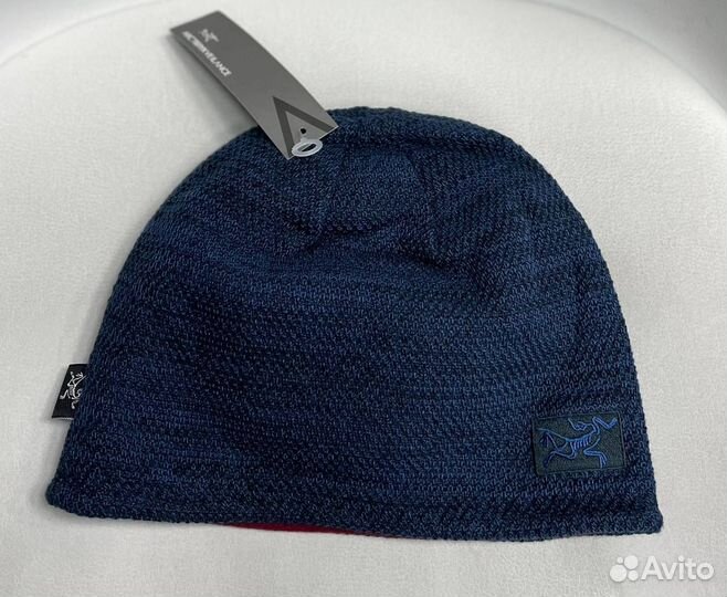 Arcteryx двухстороняя шапка зимняя разные