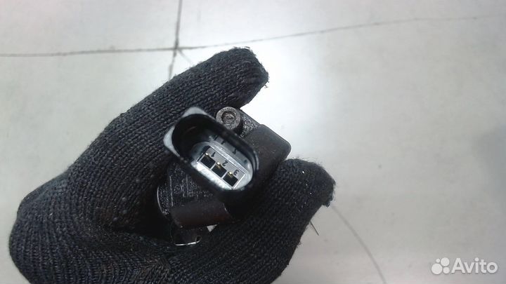 Датчик положения коленвала Volkswagen Touran, 2005