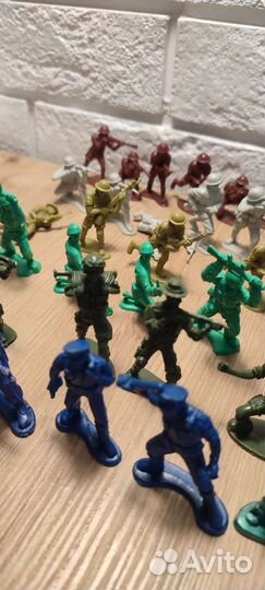 Набор солдатиков 59шт