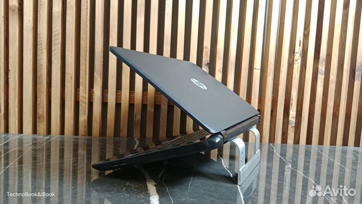 Ноутбук HP Pavilion 15 на Intel