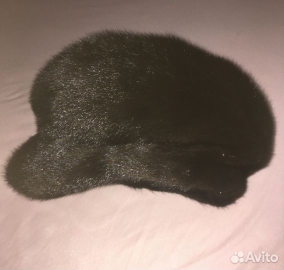 Берет с козырьком норковый женский