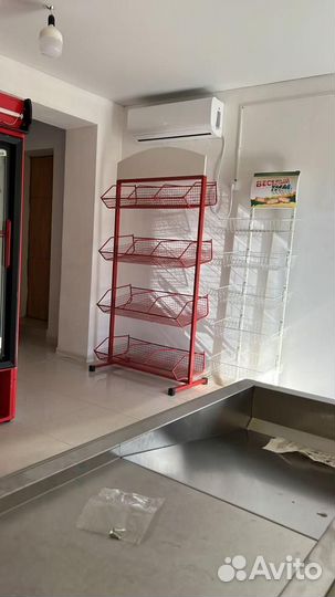 Продаются стеллажи