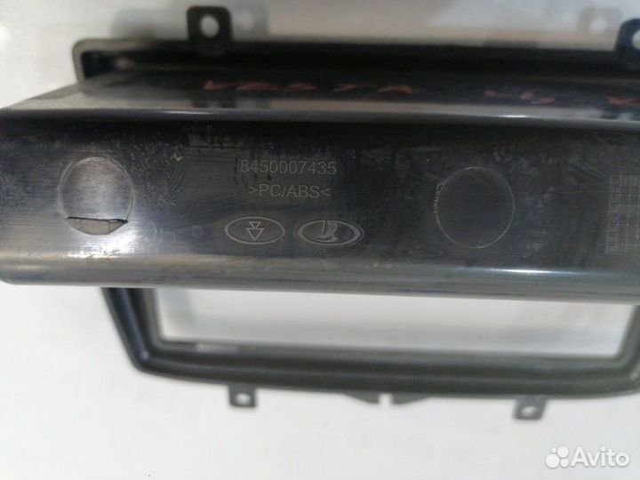 Накладка на центральную консоль (торпеды) LADA