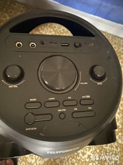 Музыкальная колонка telefunken