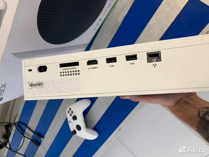 Xbox Series S 512GB (комплект)