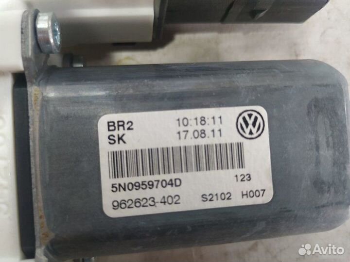 Моторчики стеклоподъемников Volkswagen Tiguan 1