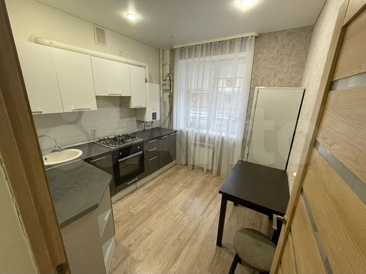 1-к. квартира, 31,8 м², 1/4 эт.