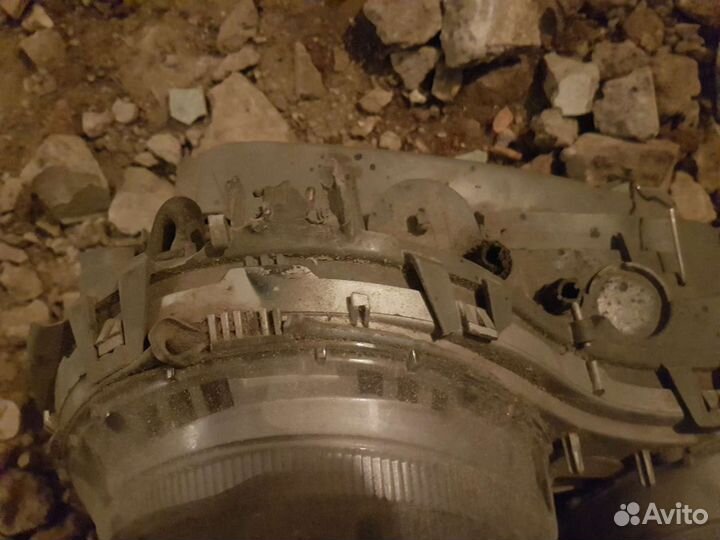 Фара передняя правая Mersedes w210