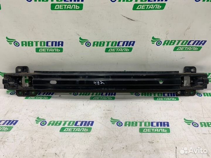 Усилитель бампера передний Hyundai I30 2010