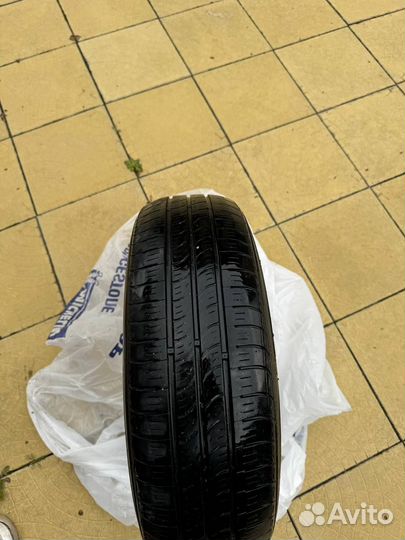 Kumho Sense KR26 175/70 R13 82H