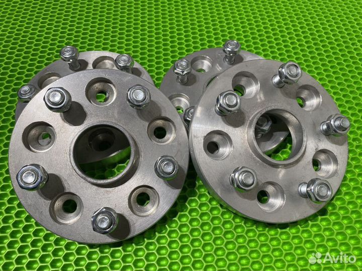 Проставки 5х114,3 (5-114) 20 мм. цо 60.1 Toyota