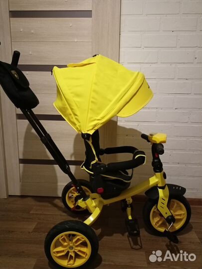 Велосипед коляска с ручкой Lamborghini