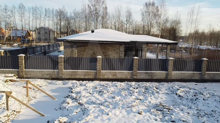 Дом 158 м² на участке 9,6 сот.