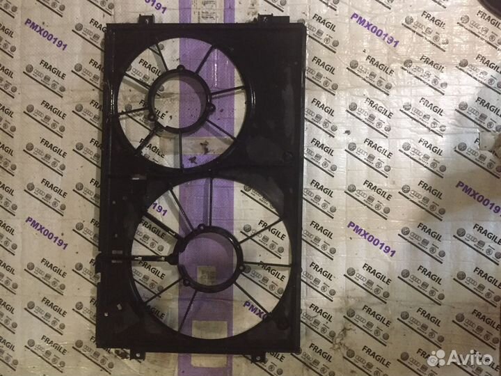 Диффузор радиатора VW Audi Skoda Ауди Шкода