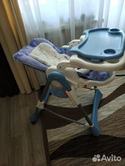 Столик для кормления