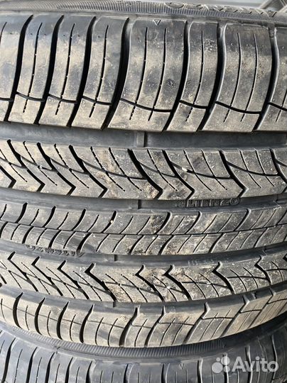 Altenzo Sports Navigator 325/30 R21 108V