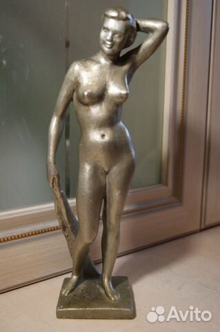 Винтажная статуэтка 