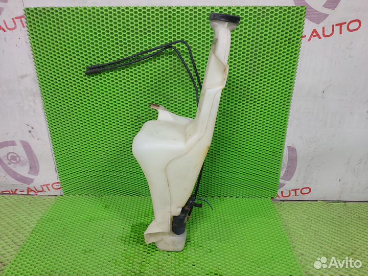 Бачок стеклоомывателя Cadillac Escalade GMT800