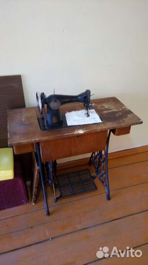 Швейная машина Подольск