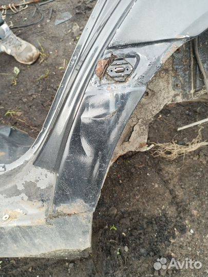 Крыло заднее левое Mercedes Benz W202 1993-2000 г