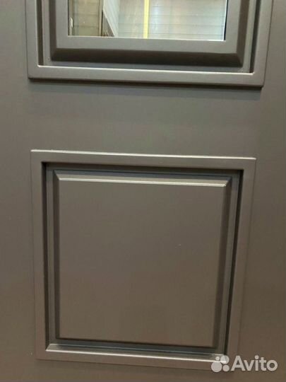 Входная дверь