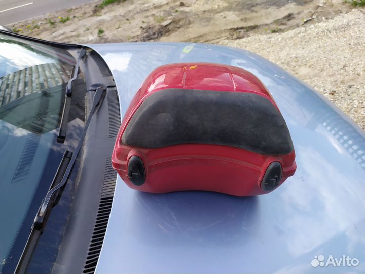 Бокс под шлем