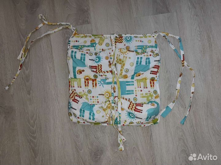 Карман на детскую кровать