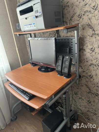 Компьютерный стол бу