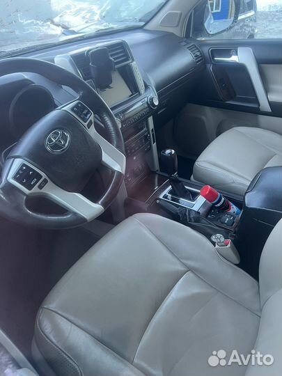 Toyota Land Cruiser Prado 4.0 AT, 2009, 200 000 км