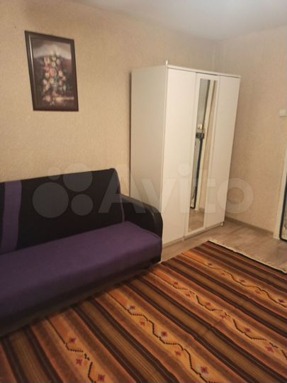 Комната 13 м² в 8-к., 8/9 эт.