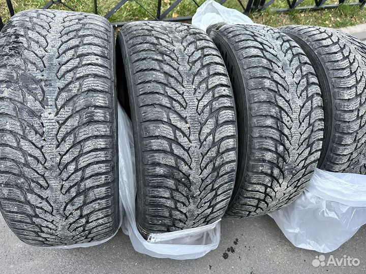 Nokian Tyres Hakkapeliitta 9 SUV 285/50 R20 116T