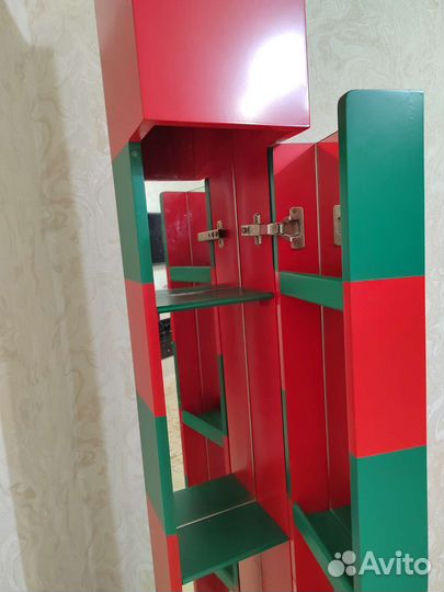 Пограничный столб-бар